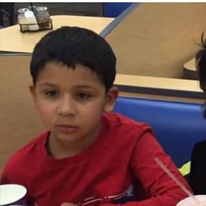 Meet your Posher, Bouchra